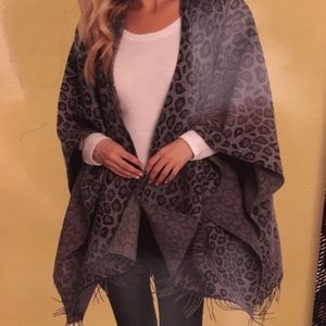 Cheetah print Blanket Shaw/Wrap with fringe